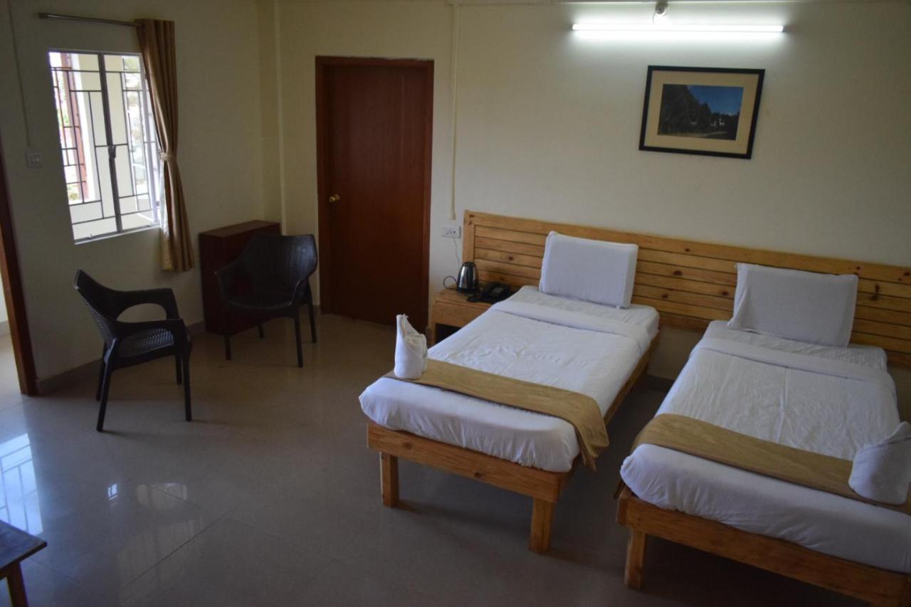Hotel Travellers Inn Šillong Exteriér fotografie
