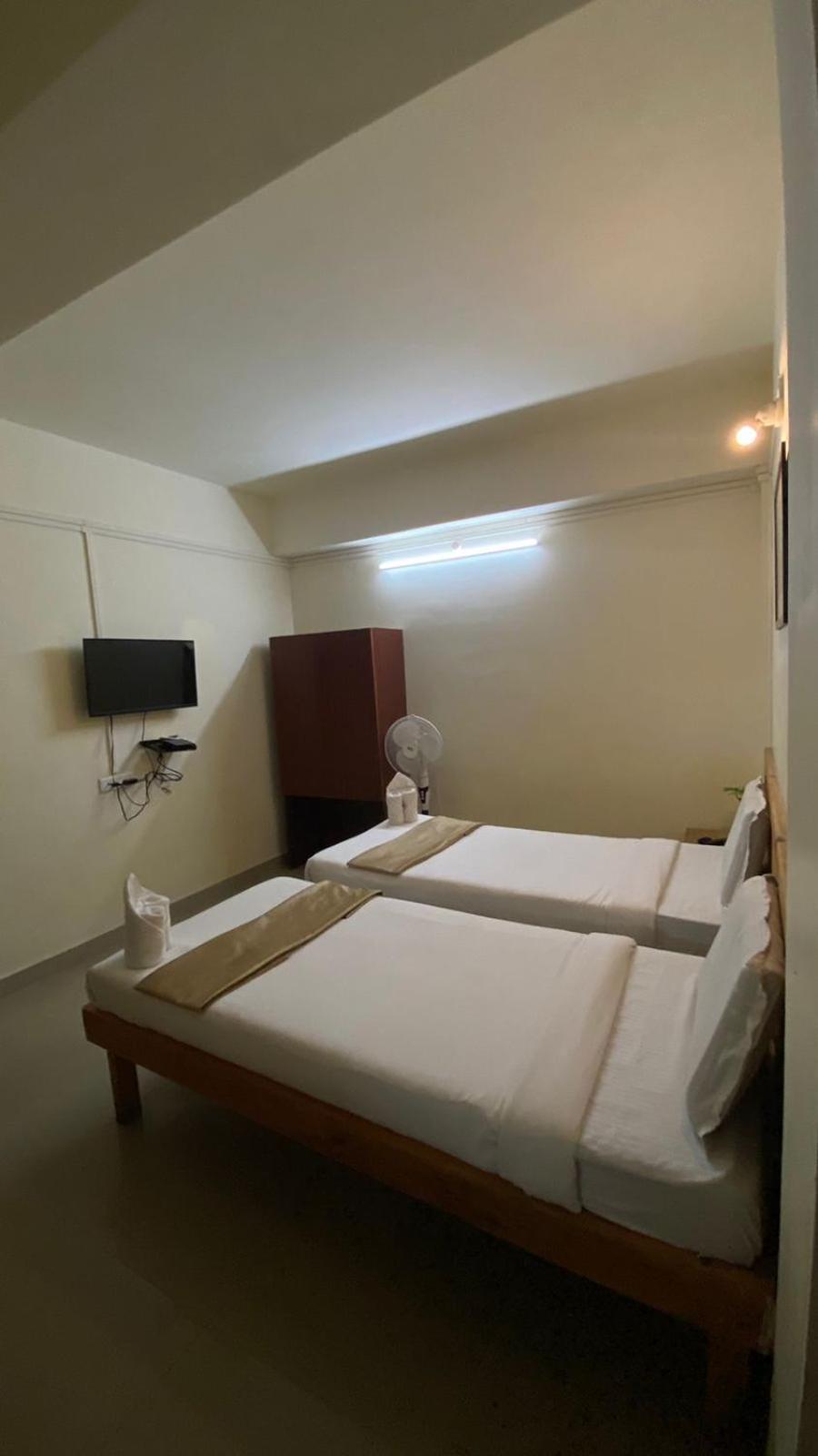 Hotel Travellers Inn Šillong Exteriér fotografie