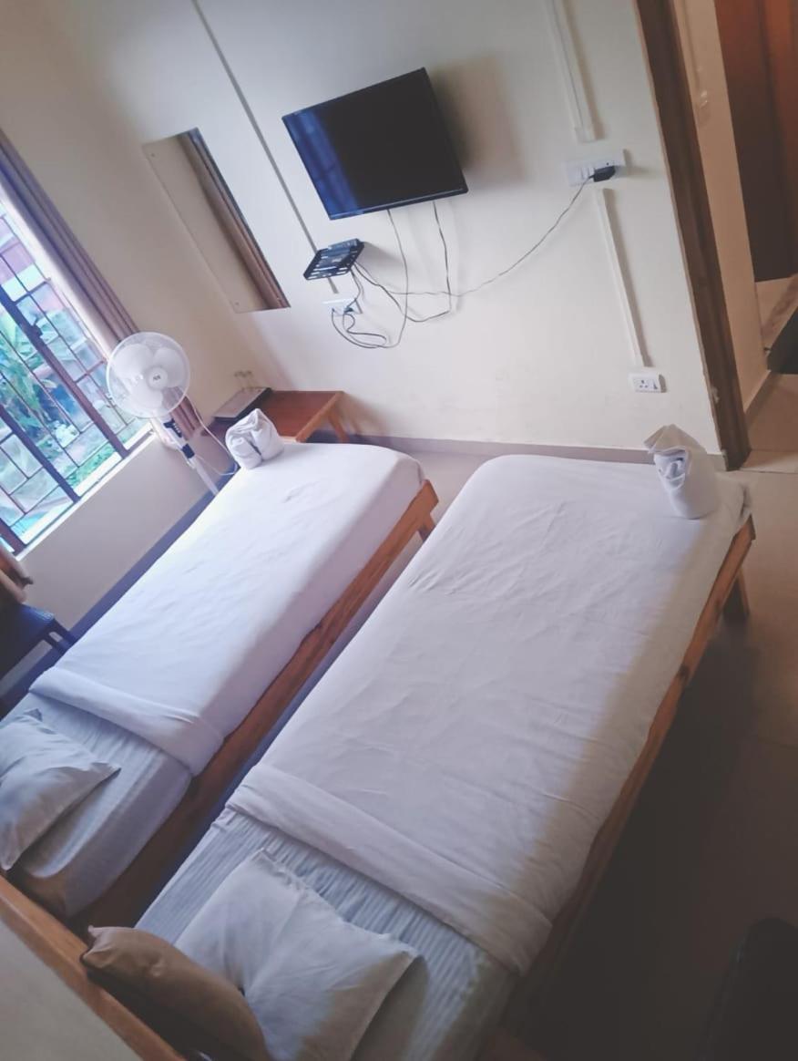 Hotel Travellers Inn Šillong Exteriér fotografie