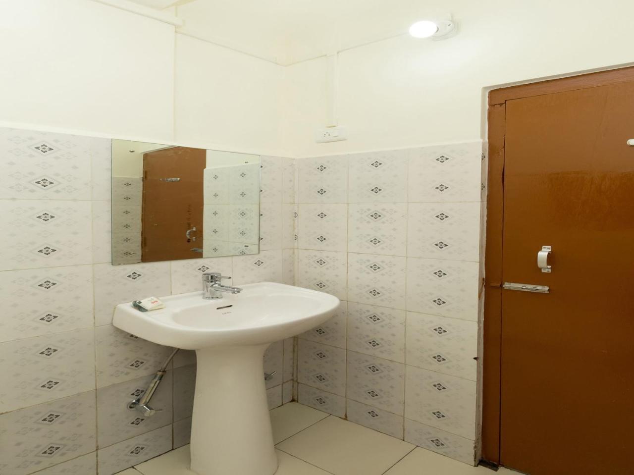 Hotel Travellers Inn Šillong Exteriér fotografie