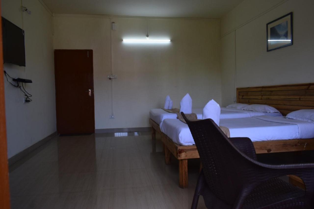 Hotel Travellers Inn Šillong Exteriér fotografie